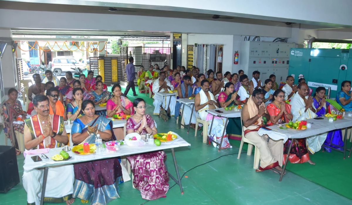 వైభవంగా వాసవి అమ్మవారి దసరా ఉత్సవాలు